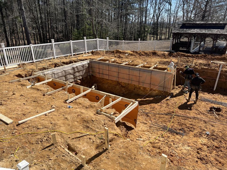 From Vinyl to Gunite – Warrior, AL