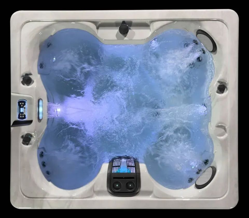 Celtic Solstice 122S hot tub