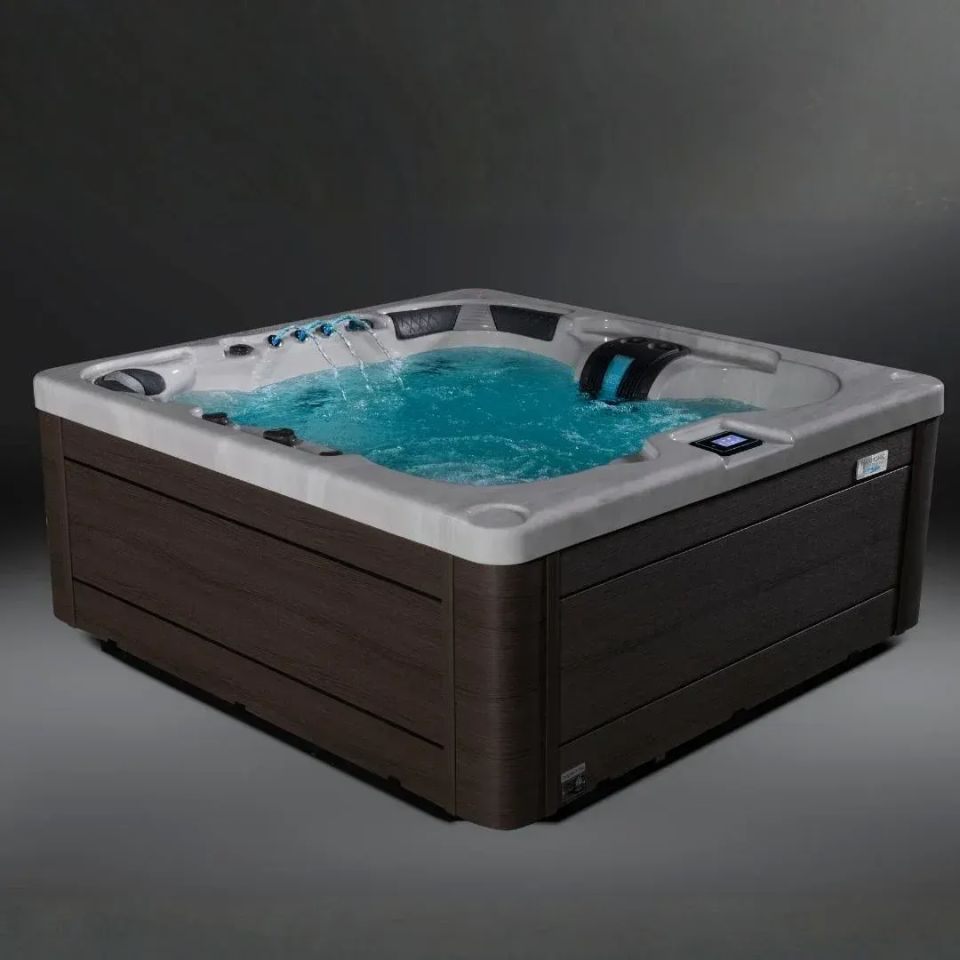 Harmonic H167B hot tub