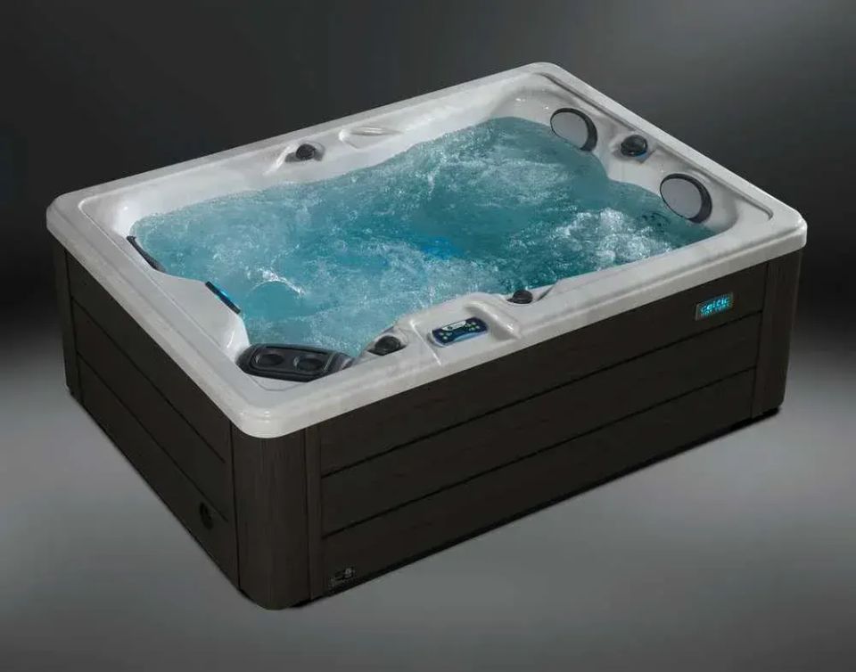 Celtic Kozy 126S hot tub