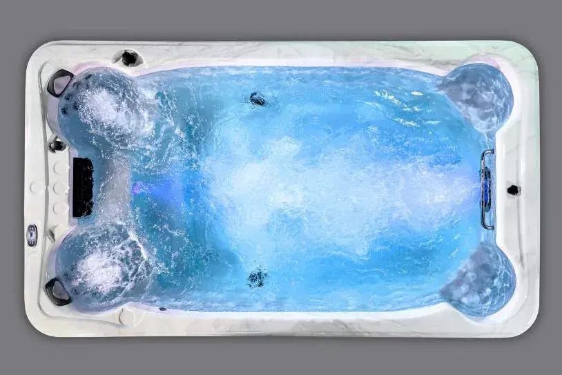 Icelandic Fossa PP hot tub