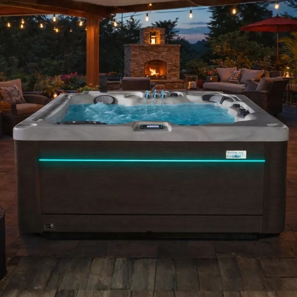 Harmonic H277L hot tub