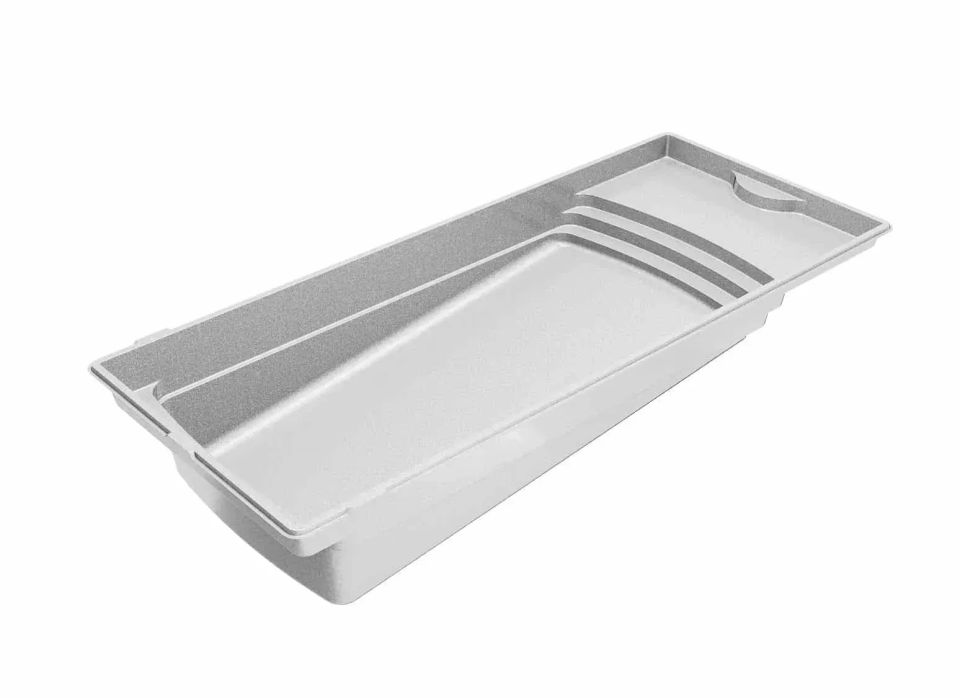 Latham Cayman 16 fiberglass pool