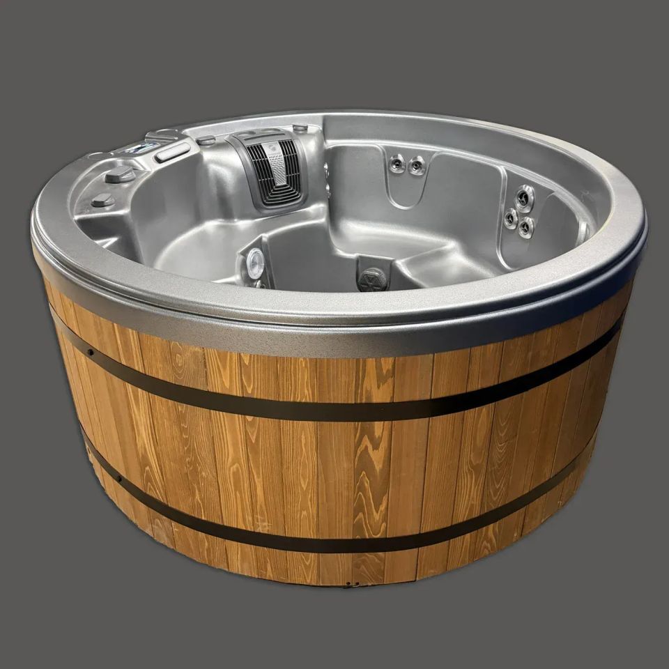 Celtic Luna 118S Vintage hot tub
