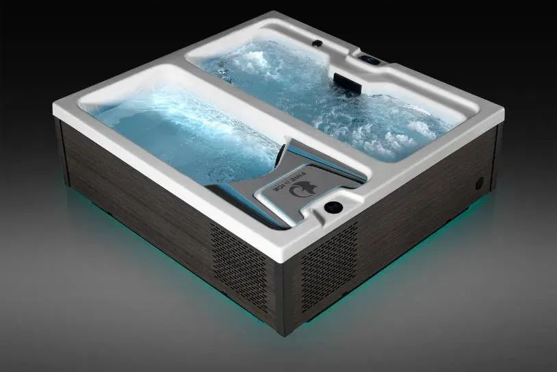 Icelandic Fire & Ice hot tub