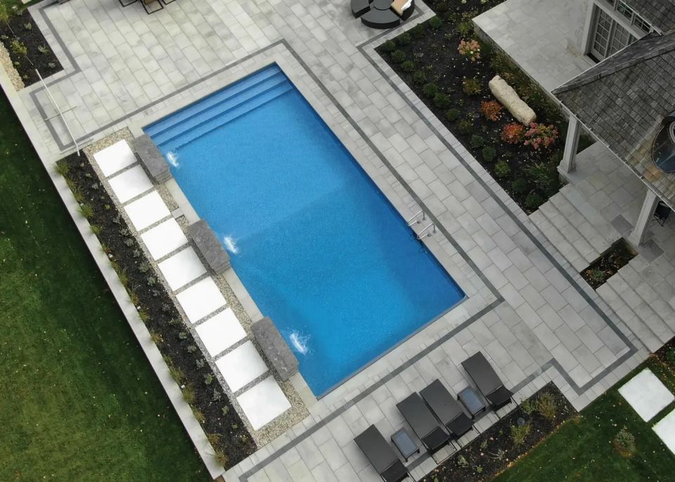 Latham Monaco fiberglass pool