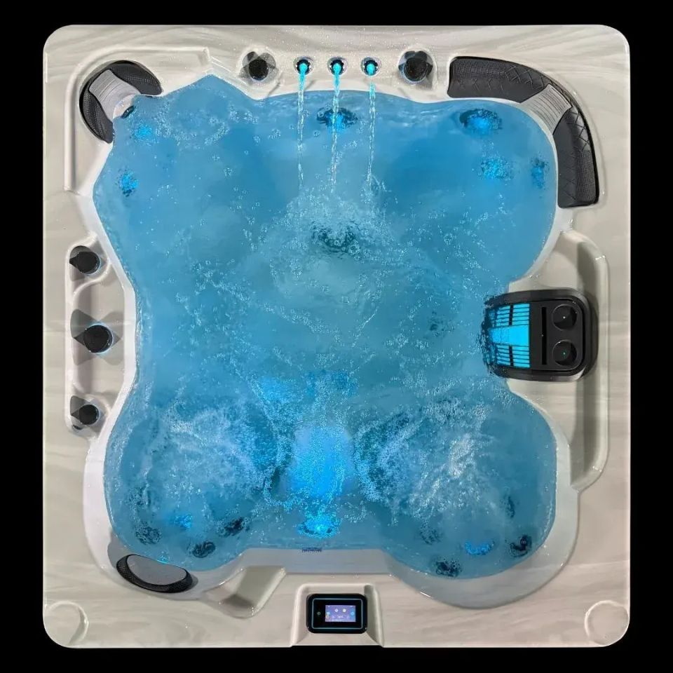 Harmonic H167B hot tub