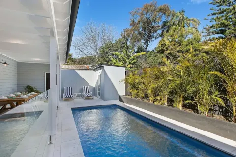 Latham Enchantment 9.21 fiberglass pool