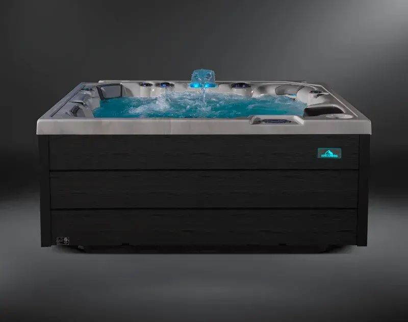 Icelandic Fjord hot tub