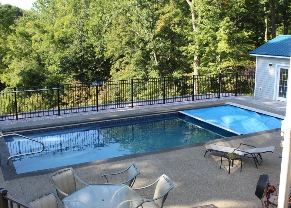 Latham Olympia 14 fiberglass pool