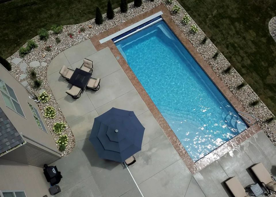 Latham Olympia 16 fiberglass pool