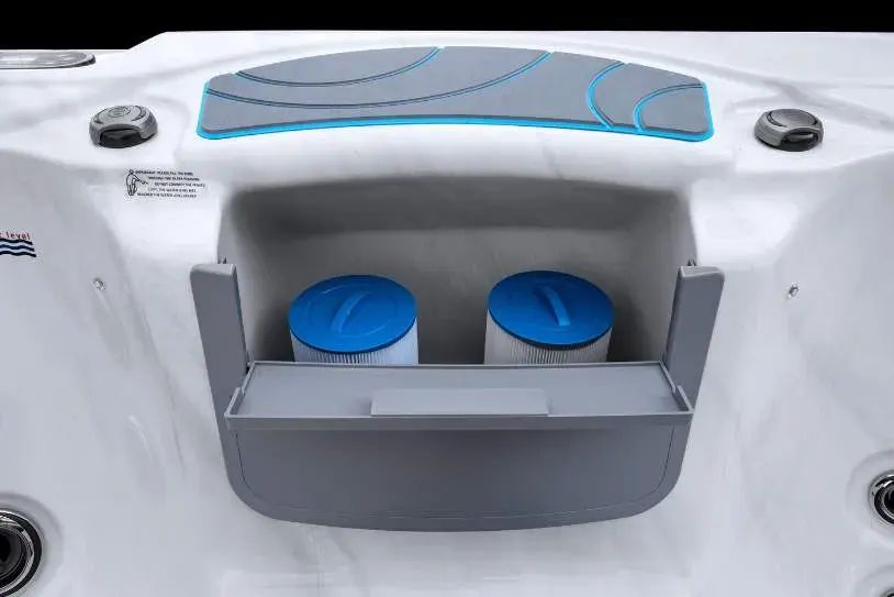 Icelandic Fossa 3B hot tub