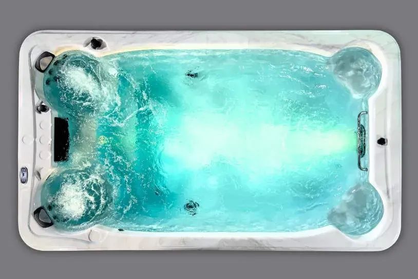 Icelandic Fossa PP hot tub