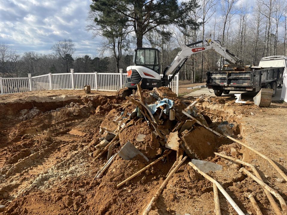 From Vinyl to Gunite – Warrior, AL
