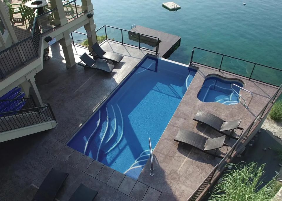 Latham Olympia 12 fiberglass pool