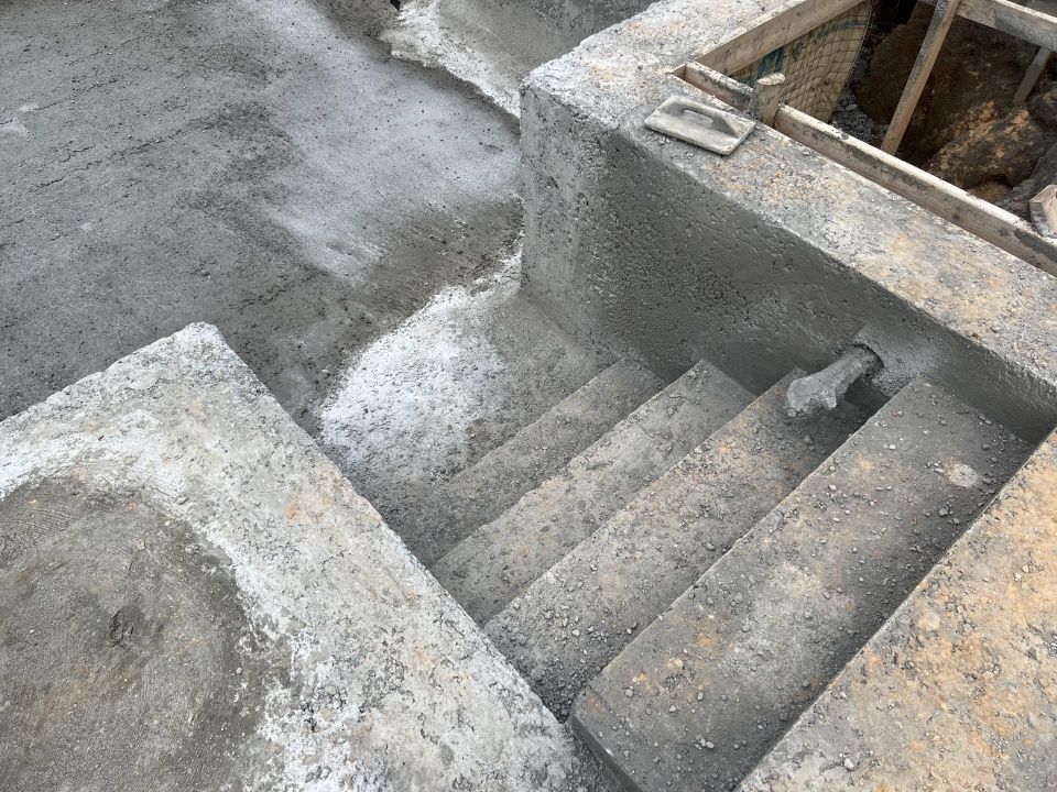 From Vinyl to Gunite – Warrior, AL