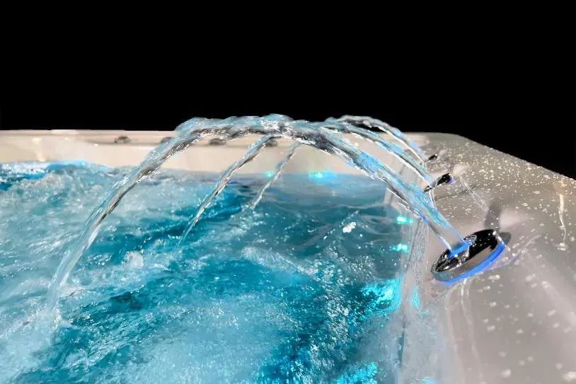 Icelandic Fossa 3B hot tub