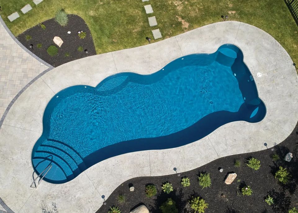 Latham Synergy fiberglass pool