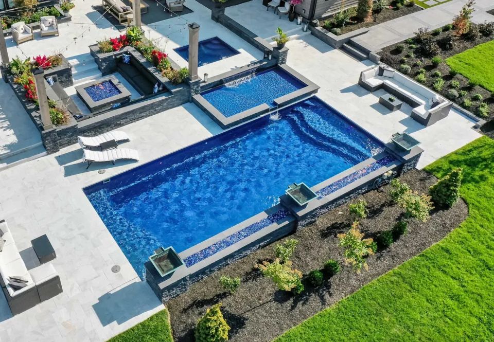 Latham Barcelona fiberglass pool
