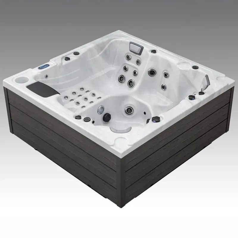 Icelandic Fjord hot tub