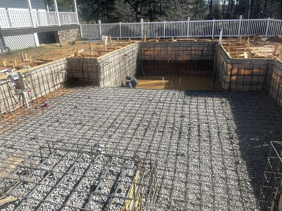 From Vinyl to Gunite – Warrior, AL