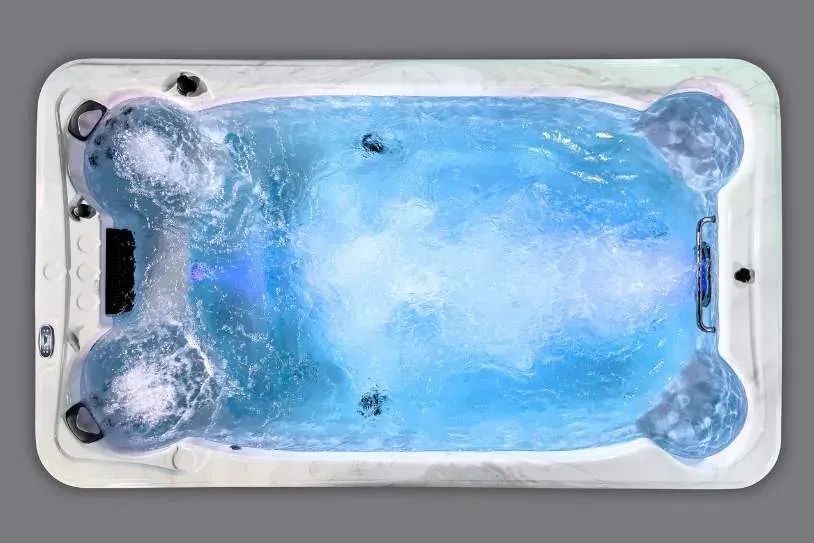 Icelandic Fossa PP hot tub
