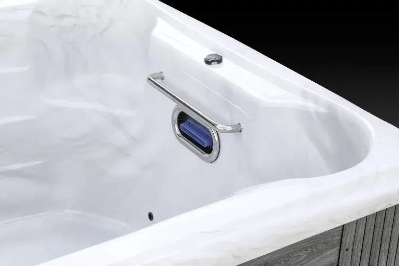 Icelandic Fossa PP hot tub