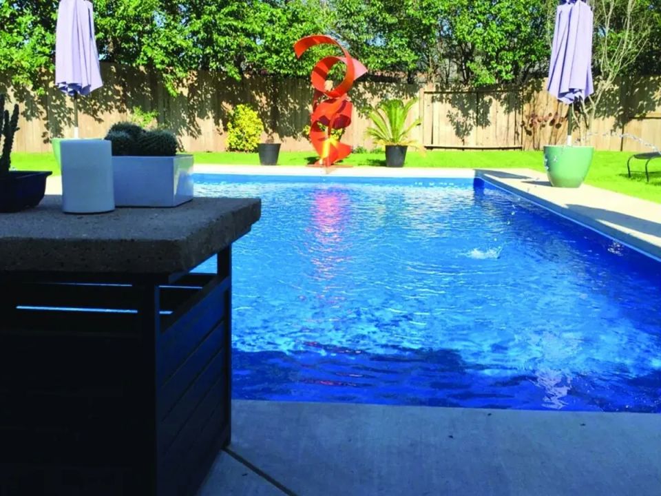 Latham Lake Shore fiberglass pool