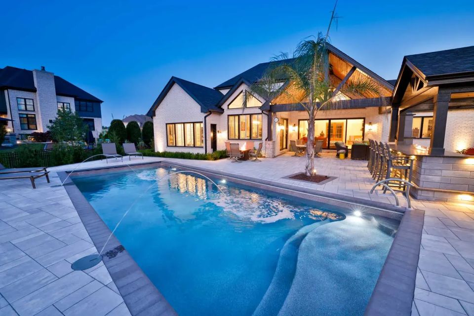 Latham Barcelona fiberglass pool