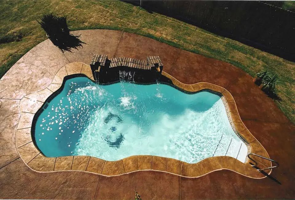 Latham Key West fiberglass pool